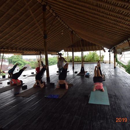 Villa Lotus 8 Canggu Екстериор снимка
