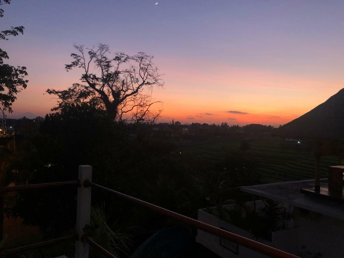 Villa Lotus 8 Canggu Екстериор снимка